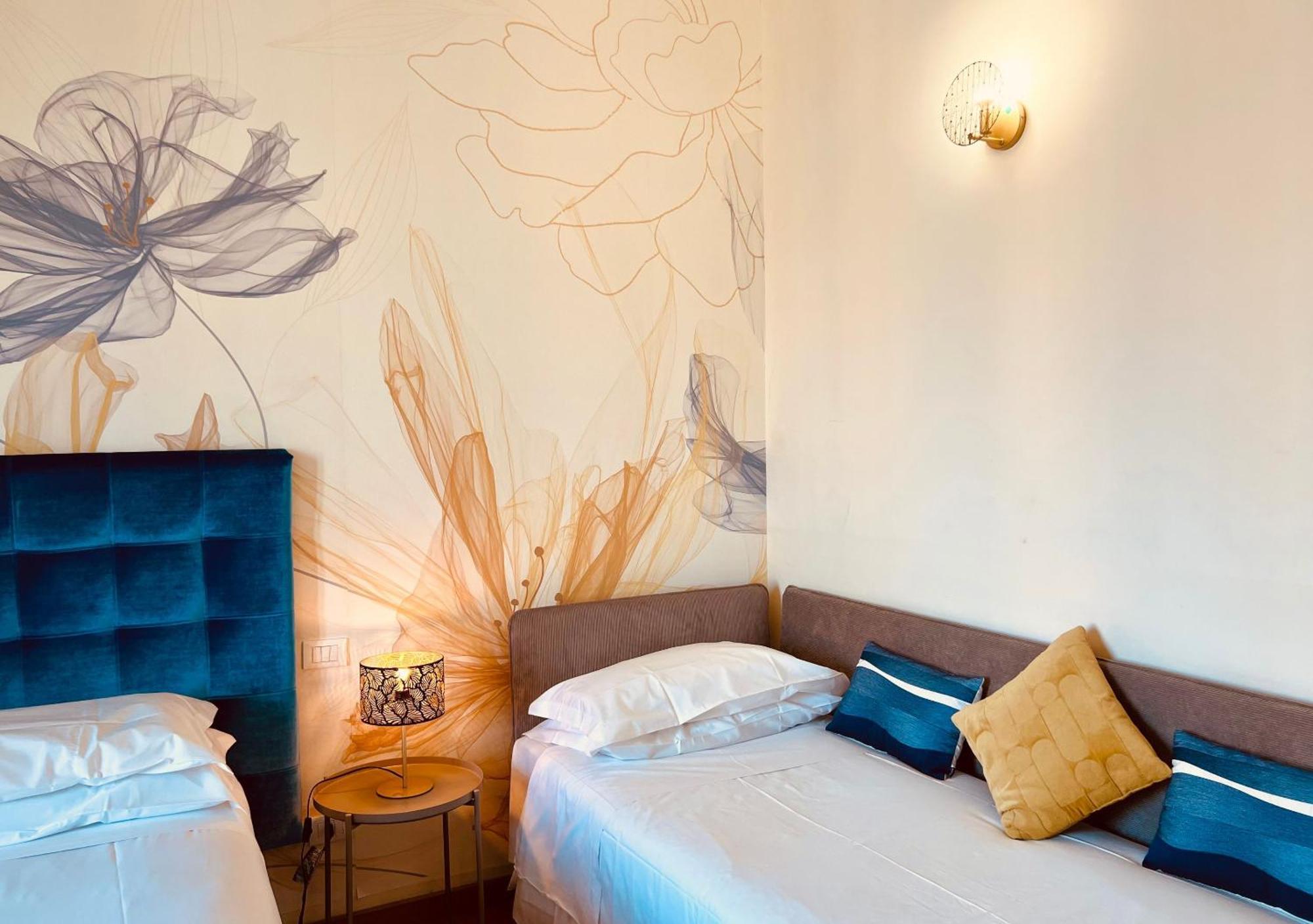 Bon Ton Design Rooms By Dot Suites — Fotos 2